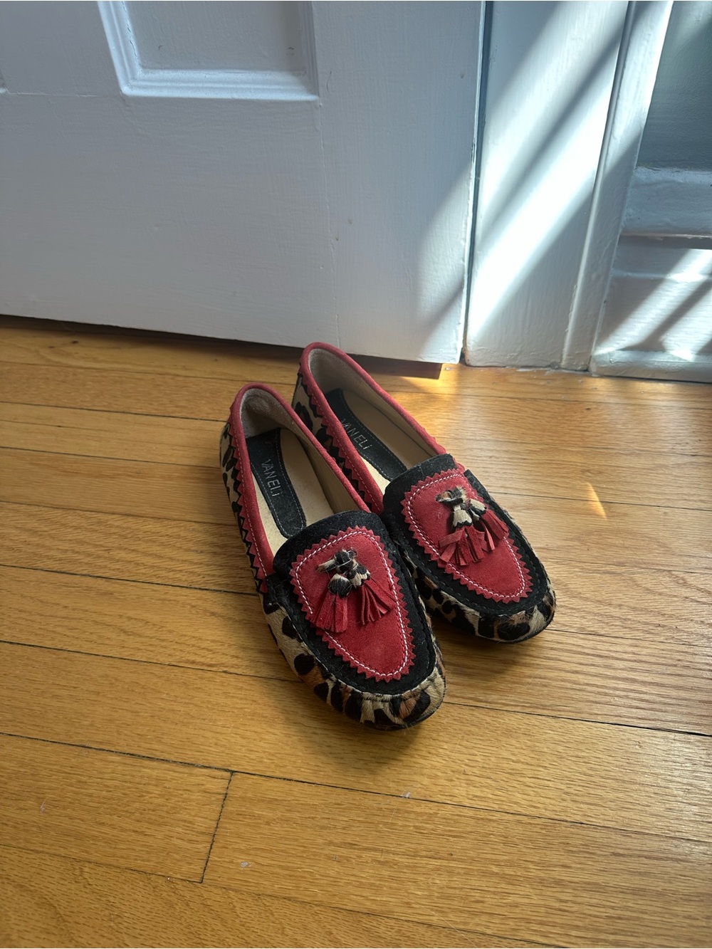 Vaneli Red Suede-Look Tassel Loafers with Leopard Trim Sz 9